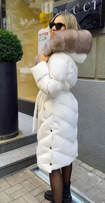 Christina | Elegancka, codzienna kurtka z kołnierzem ze sztucznego futra